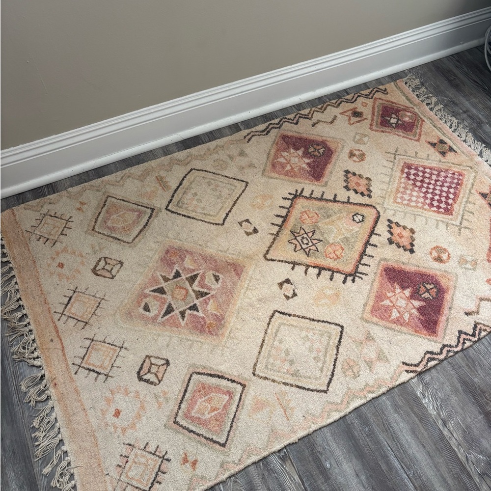 Urban Outfitters rug
